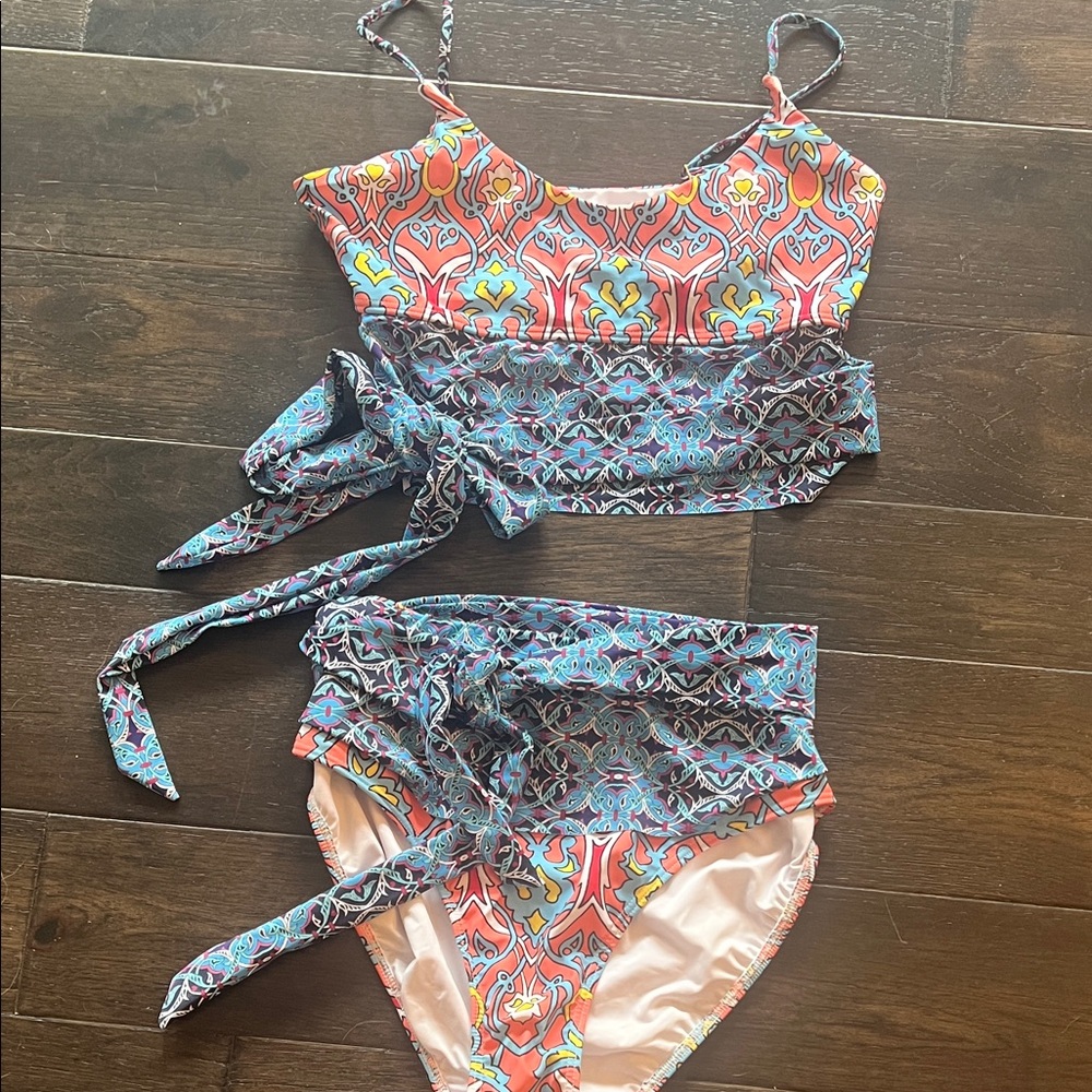 Venus Multicolor Patterned Bikini - image 1
